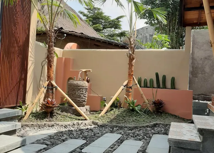 Hotel Hidden Yone Village 4*