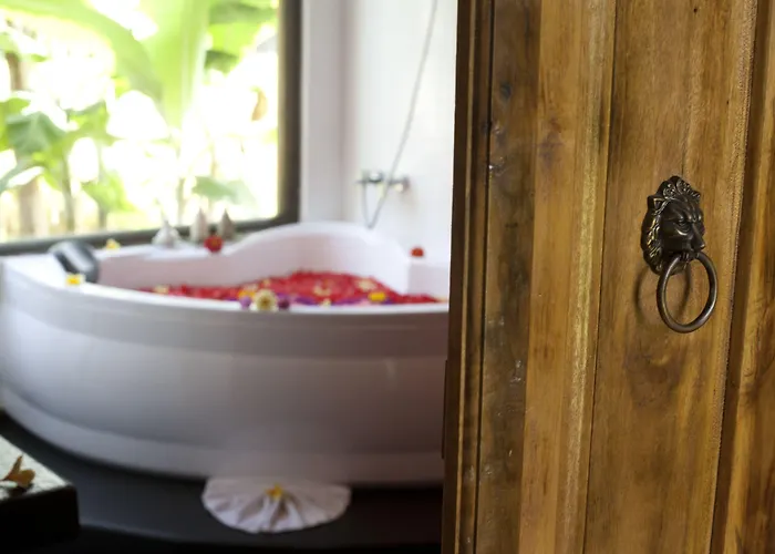 Hidden Yone Village Otel Ubud