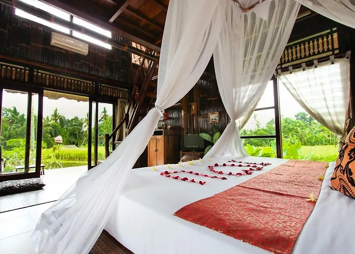 Hidden Yone Village Hotel 4*